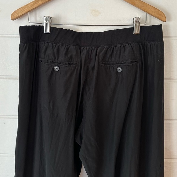 ATM Anthony Thomas Melillo Black 100% Silk Relaxed Lightweight Soft Joggers Sz L - Picture 11 of 14